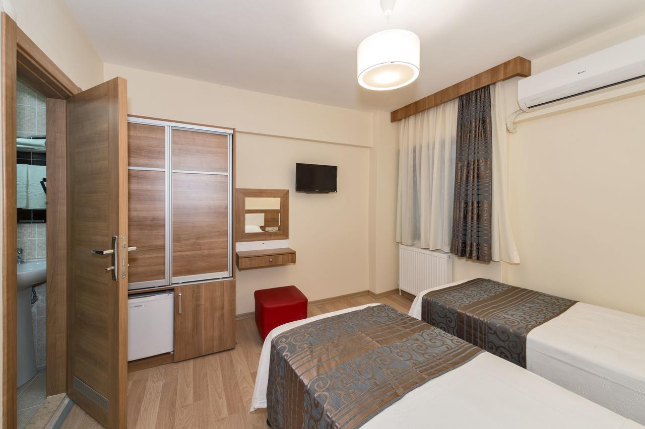 Polanin Hotel Istanboel Buitenkant foto