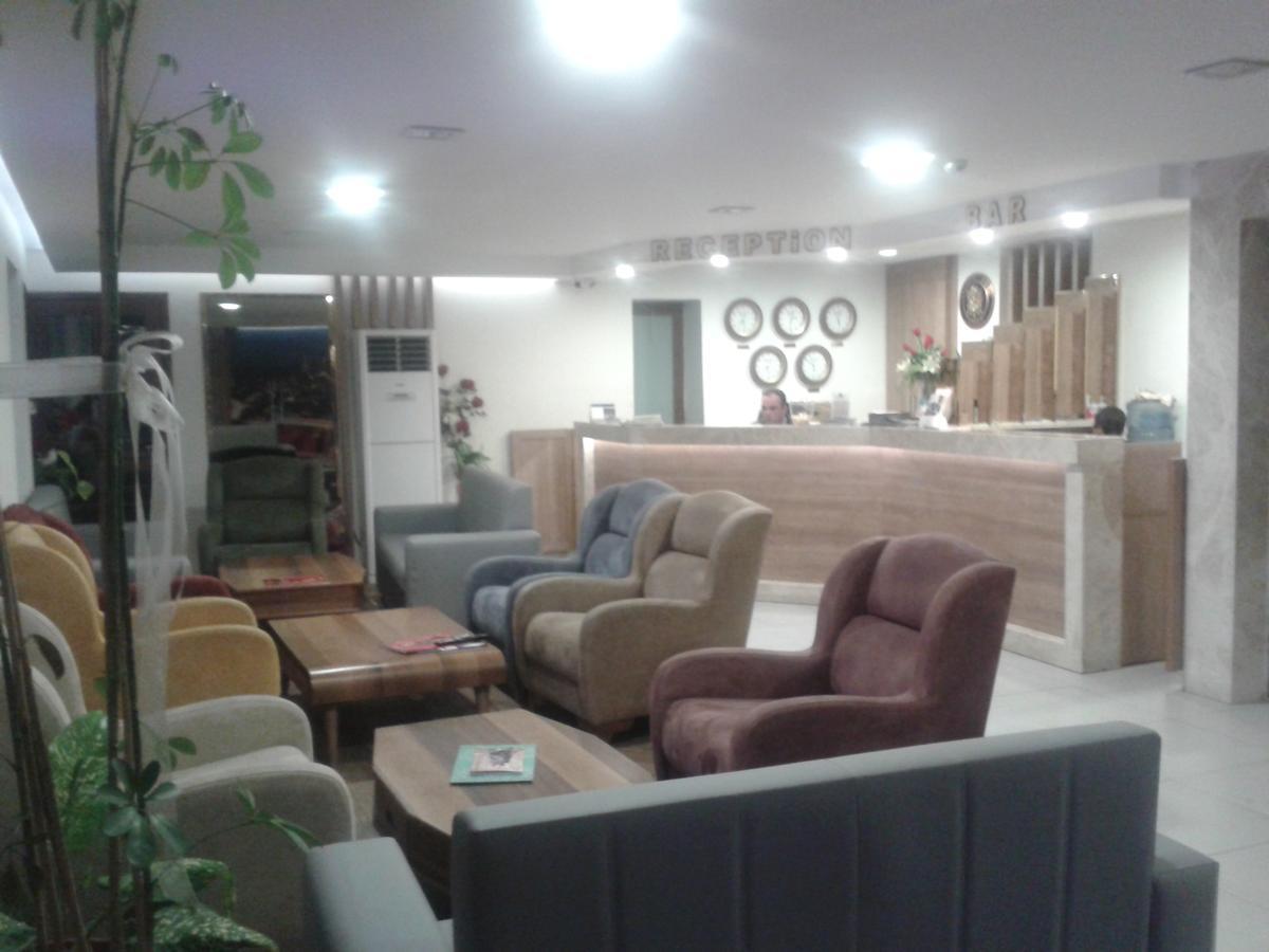 Polanin Hotel Istanboel Buitenkant foto