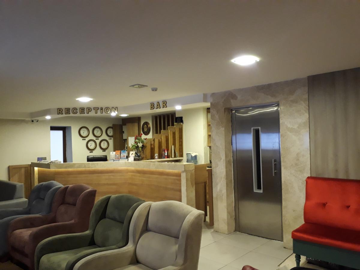 Polanin Hotel Istanboel Buitenkant foto